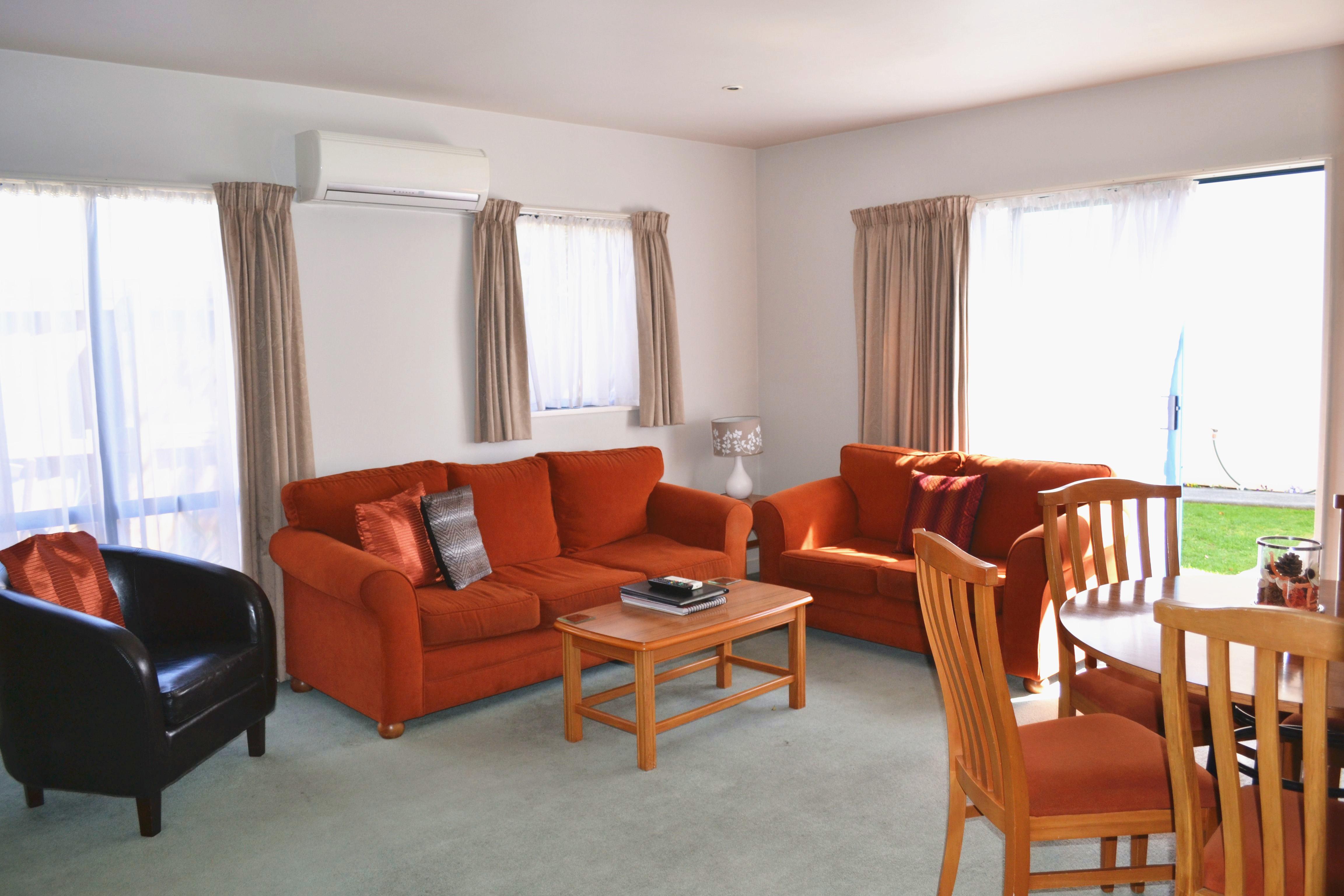 Bush Inn Court Motel Christchurch Bagian luar foto