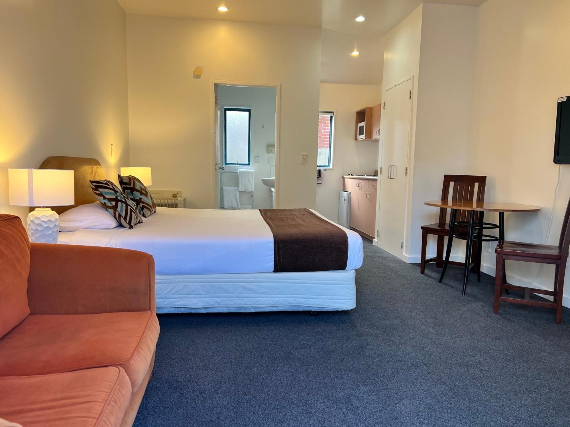 Bush Inn Court Motel Christchurch Bagian luar foto